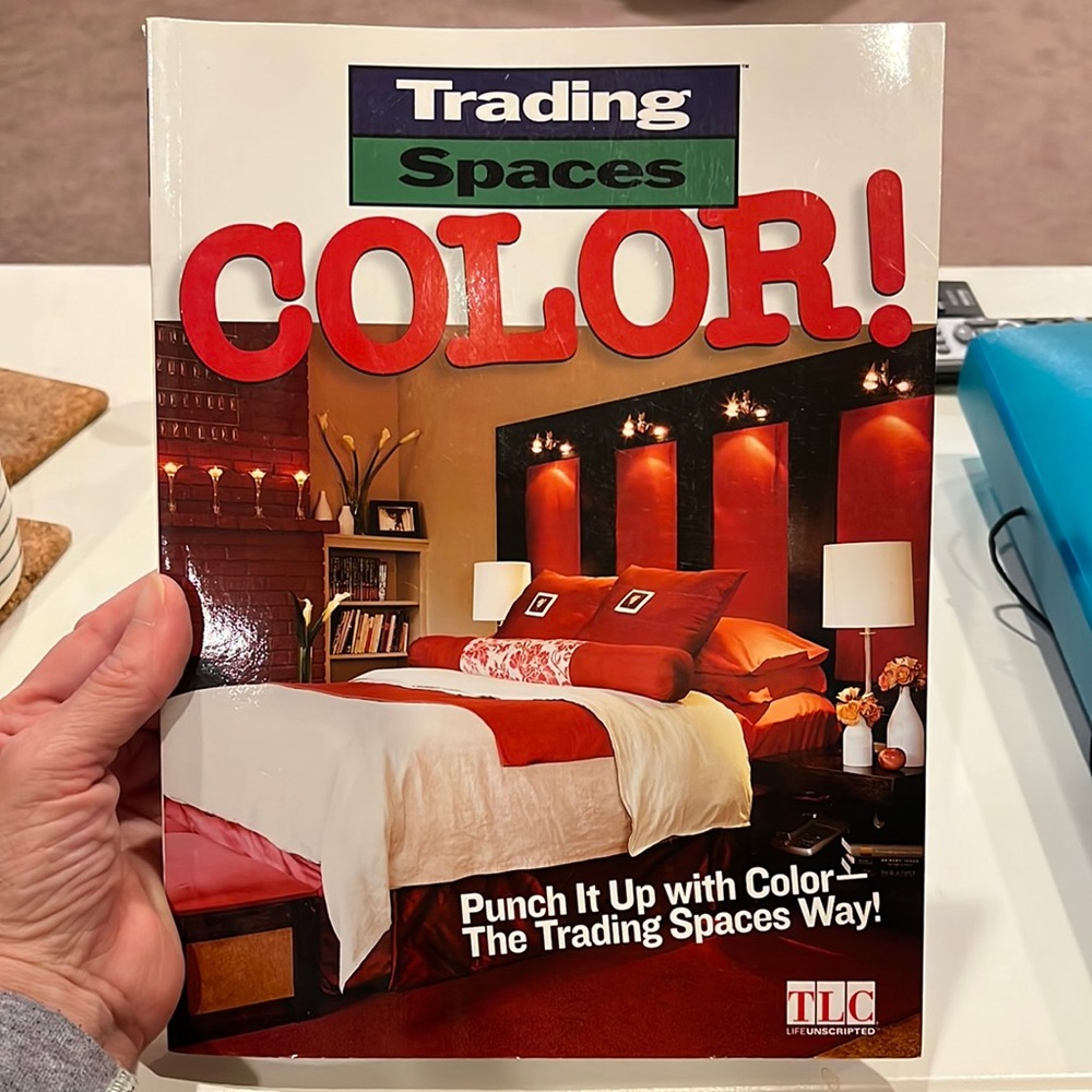 🌻Trading Spaces Color! Design book. 5/$15 bundle 5 🌻items for $15! &save 👜
